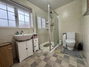 Photo 17- click for photo gallery